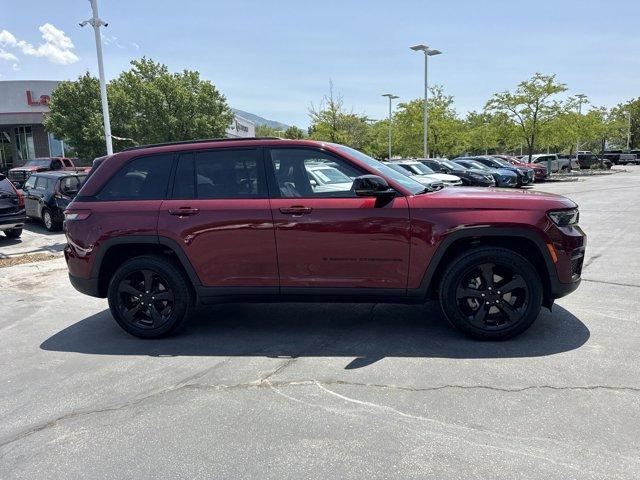 used 2023 Jeep Grand Cherokee car, priced at $32,309