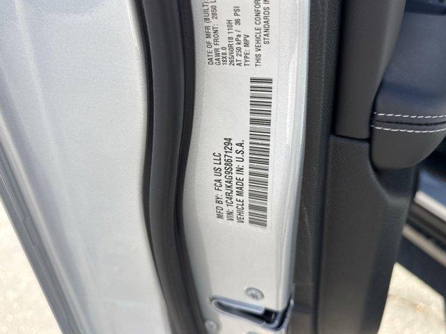 new 2025 Jeep Grand Cherokee L car, priced at $46,249
