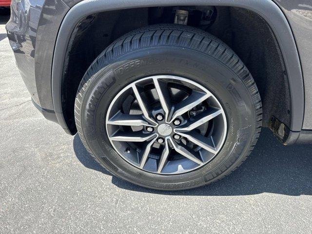 used 2018 Jeep Grand Cherokee car, priced at $17,839