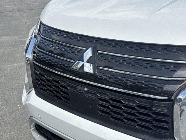 used 2024 Mitsubishi Outlander car, priced at $25,335