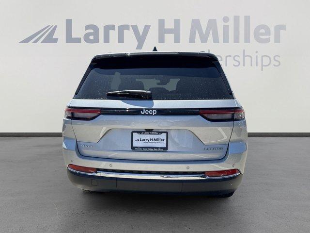 new 2025 Jeep Grand Cherokee car, priced at $43,997