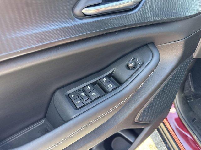new 2025 Jeep Grand Cherokee car, priced at $43,705