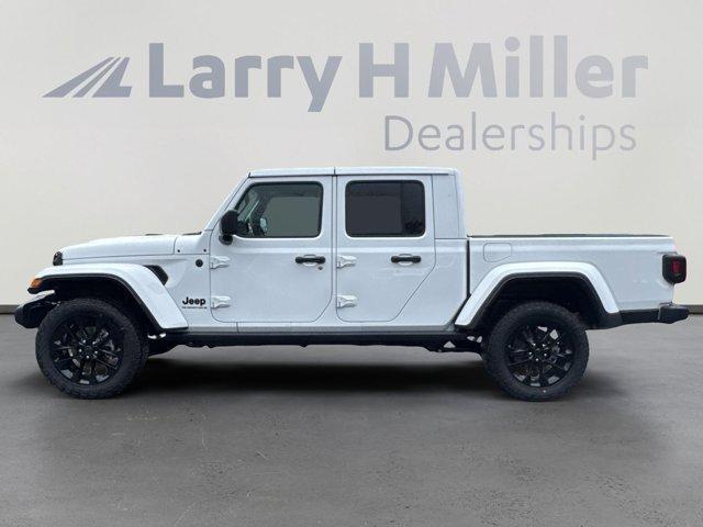 new 2025 Jeep Gladiator car, priced at $43,632