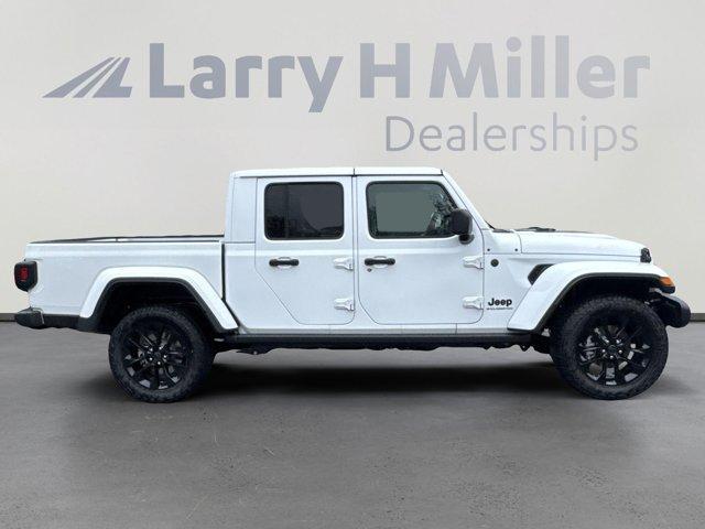 new 2025 Jeep Gladiator car, priced at $43,632