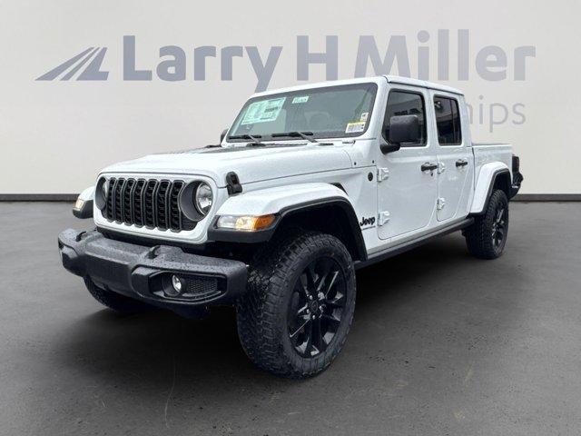 new 2025 Jeep Gladiator car, priced at $43,632