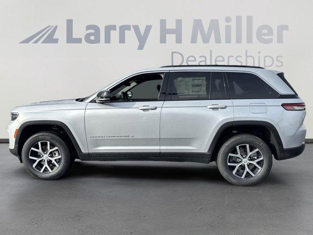 new 2025 Jeep Grand Cherokee car, priced at $48,668