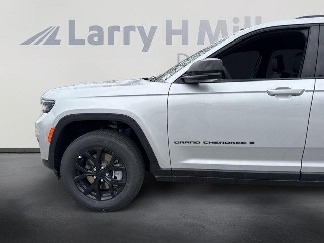 new 2025 Jeep Grand Cherokee L car, priced at $44,796