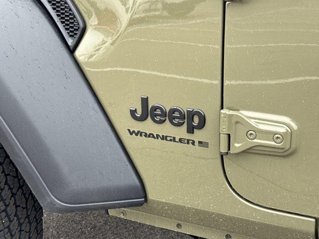 new 2025 Jeep Wrangler car, priced at $41,175