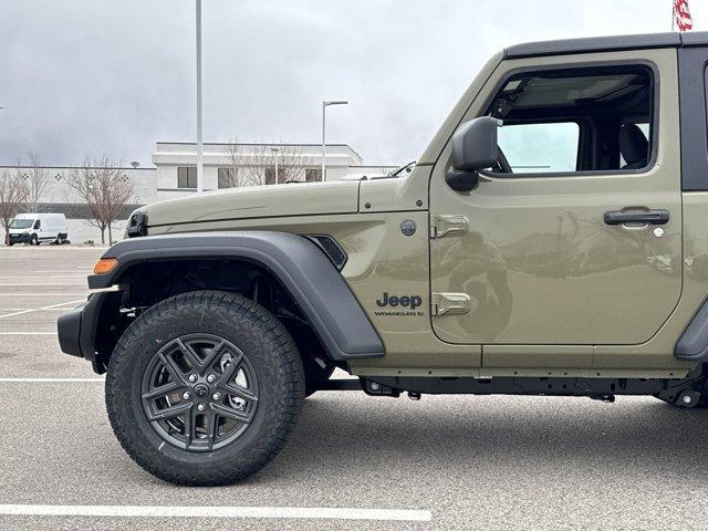 new 2025 Jeep Wrangler car, priced at $41,175