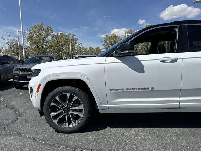 new 2024 Jeep Grand Cherokee car, priced at $59,684