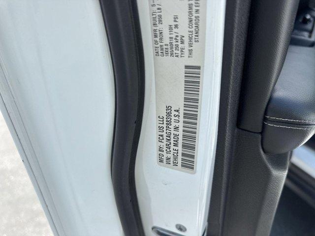 used 2023 Jeep Grand Cherokee L car, priced at $27,466