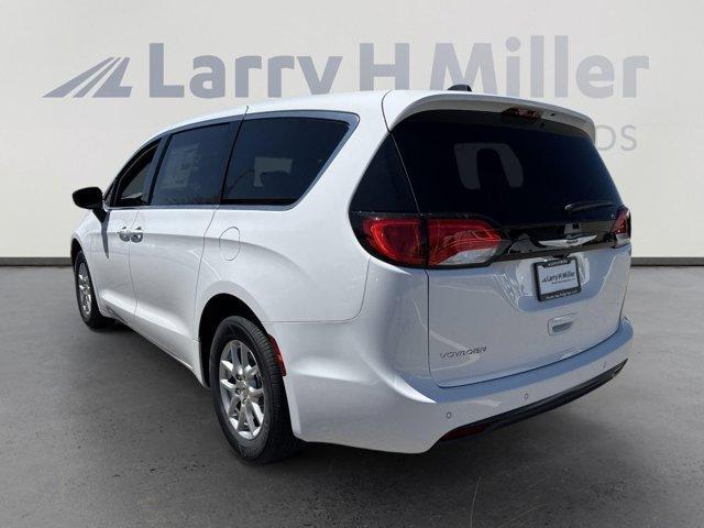 new 2025 Chrysler Voyager car, priced at $40,113