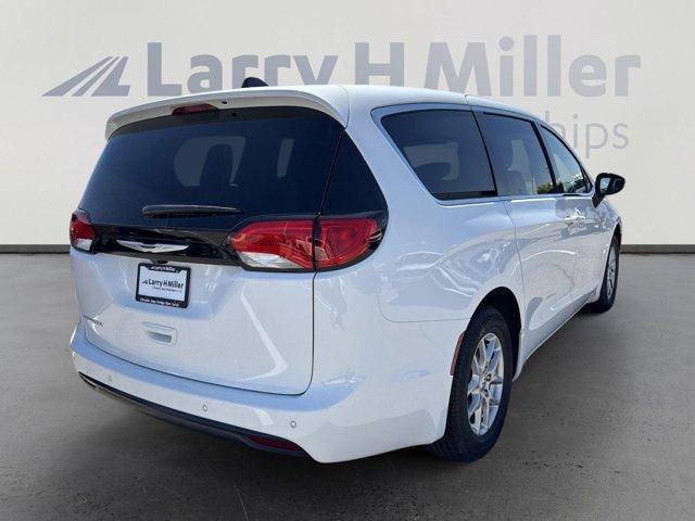 new 2025 Chrysler Voyager car, priced at $40,113