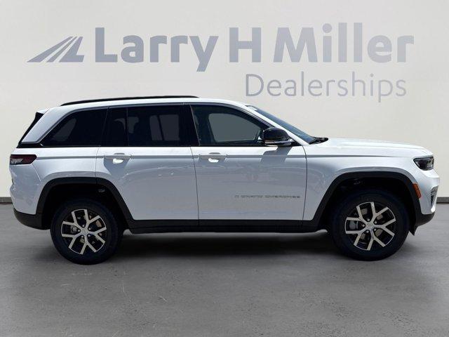 new 2025 Jeep Grand Cherokee car, priced at $43,402