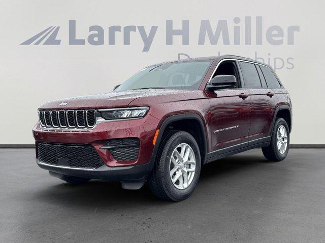 new 2025 Jeep Grand Cherokee car, priced at $37,799