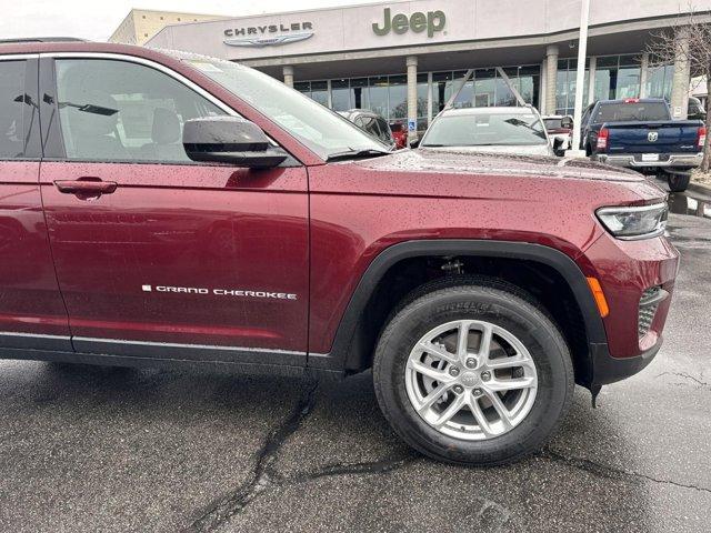 new 2025 Jeep Grand Cherokee car, priced at $37,799