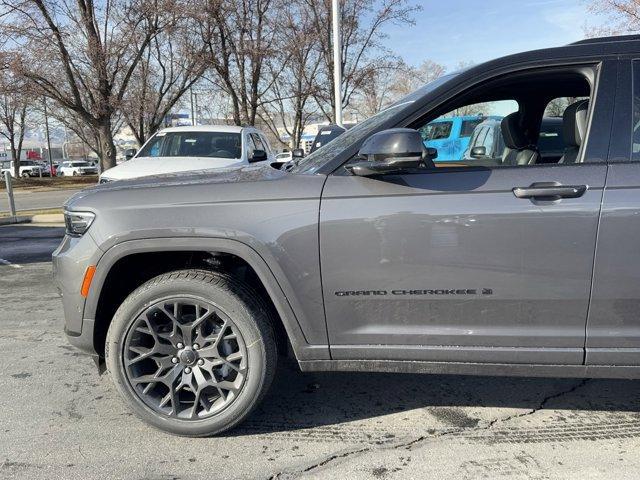 new 2025 Jeep Grand Cherokee L car, priced at $66,889