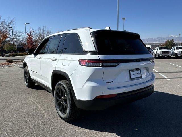 new 2025 Jeep Grand Cherokee car, priced at $45,430