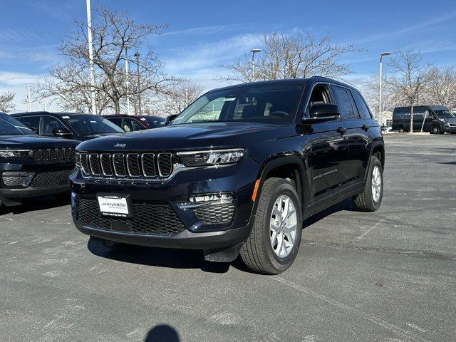 new 2024 Jeep Grand Cherokee car, priced at $49,350