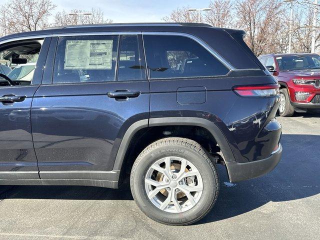 new 2024 Jeep Grand Cherokee car, priced at $49,350