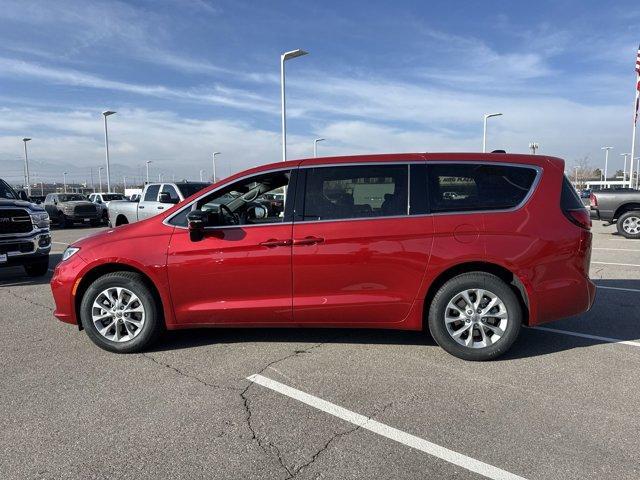 new 2025 Chrysler Pacifica car, priced at $44,473