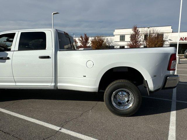 new 2024 Ram 3500 car, priced at $70,765