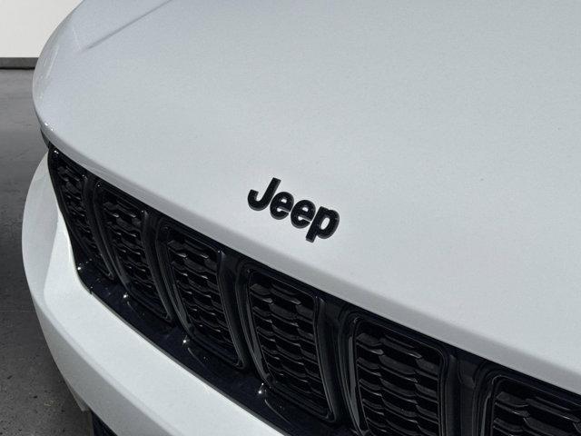 new 2025 Jeep Grand Cherokee car, priced at $46,127