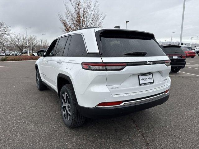 new 2025 Jeep Grand Cherokee car, priced at $44,237