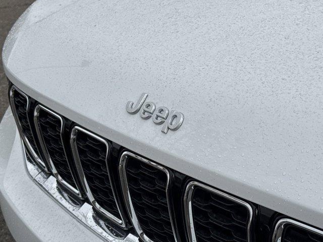 new 2025 Jeep Grand Cherokee car, priced at $44,237