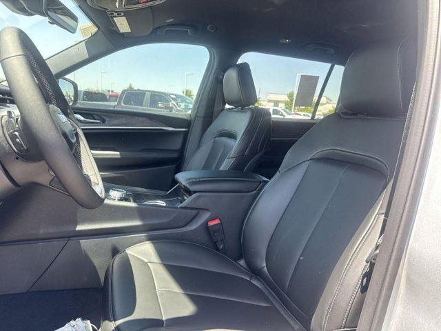 new 2025 Jeep Grand Cherokee L car, priced at $46,538