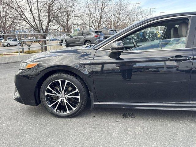 used 2020 Toyota Camry Hybrid car, priced at $21,399