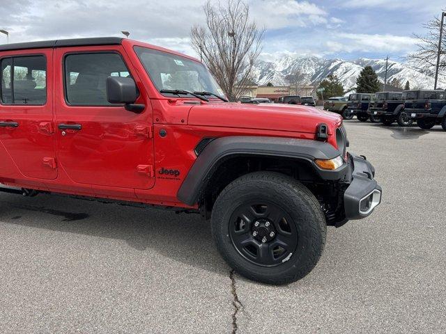 new 2025 Jeep Gladiator car, priced at $40,991