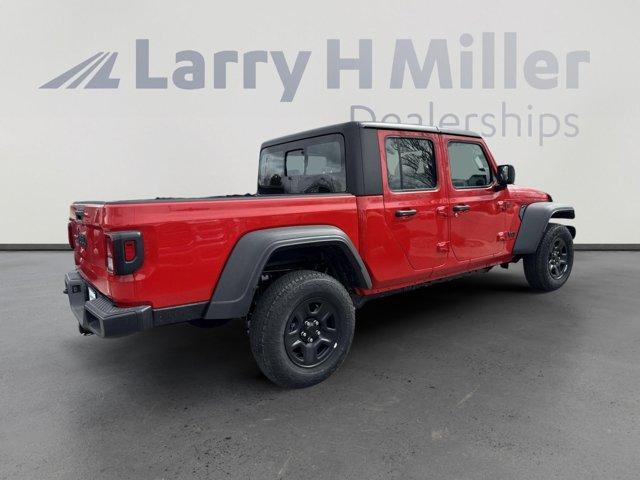 new 2025 Jeep Gladiator car, priced at $40,991