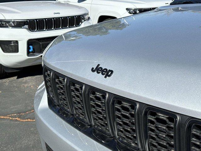 new 2025 Jeep Grand Cherokee car, priced at $42,614