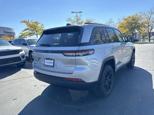 new 2025 Jeep Grand Cherokee car, priced at $46,025