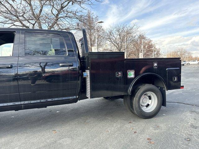 new 2024 Ram 3500 car, priced at $89,681