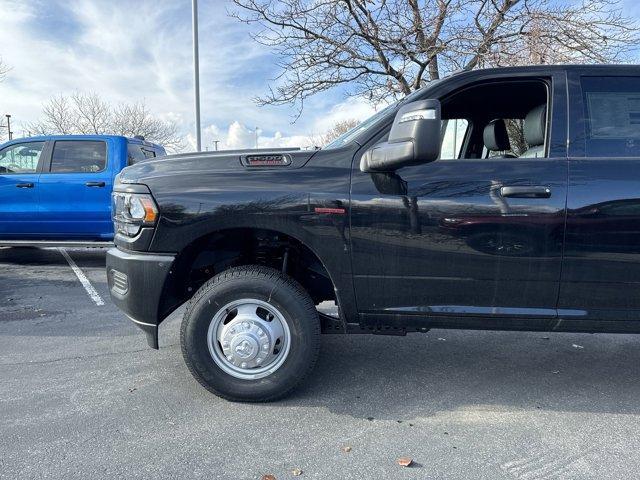 new 2024 Ram 3500 car, priced at $89,681