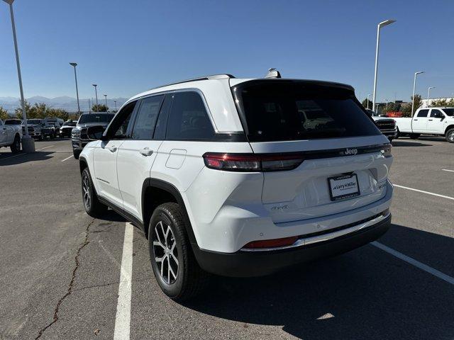 new 2025 Jeep Grand Cherokee car, priced at $46,195