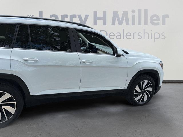 used 2024 Volkswagen Atlas car, priced at $35,296