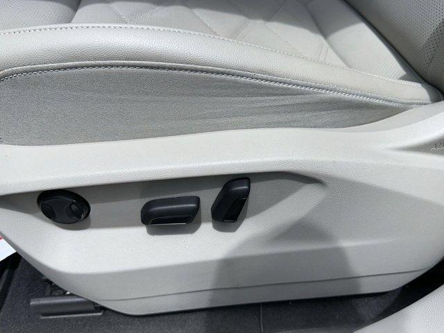 used 2024 Volkswagen Atlas car, priced at $35,296