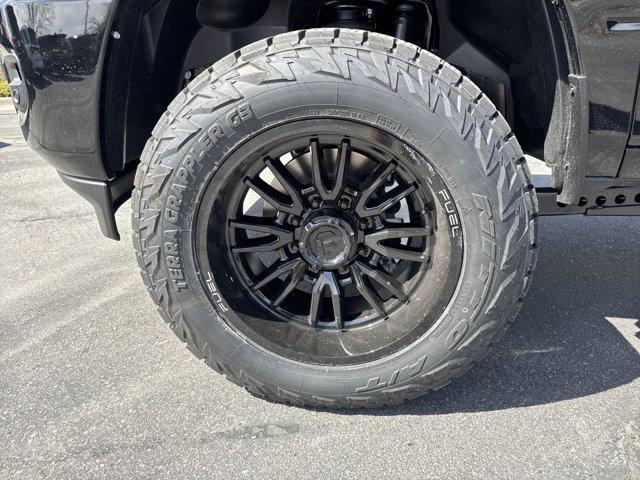 new 2025 Ram 2500 car, priced at $80,975