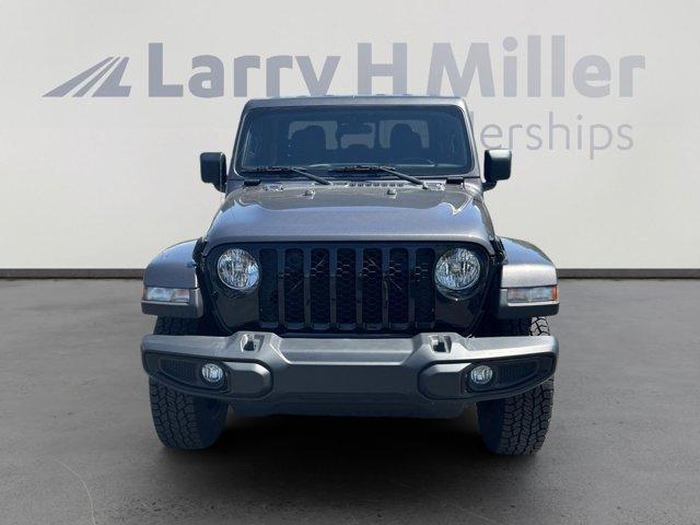 used 2022 Jeep Gladiator car, priced at $31,071