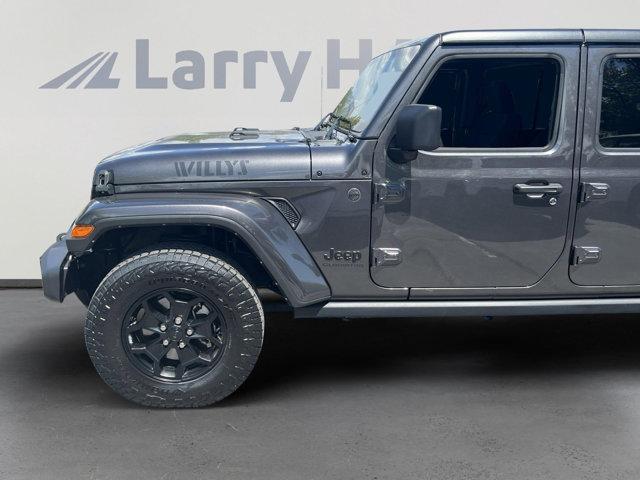 used 2022 Jeep Gladiator car, priced at $31,071