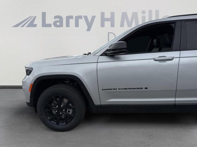 new 2025 Jeep Grand Cherokee L car, priced at $45,573