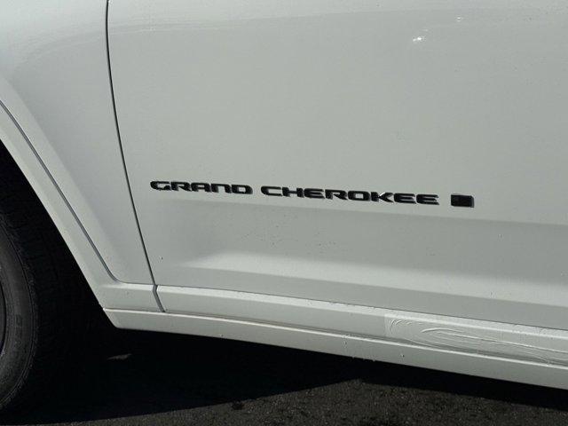 new 2025 Jeep Grand Cherokee car, priced at $66,972