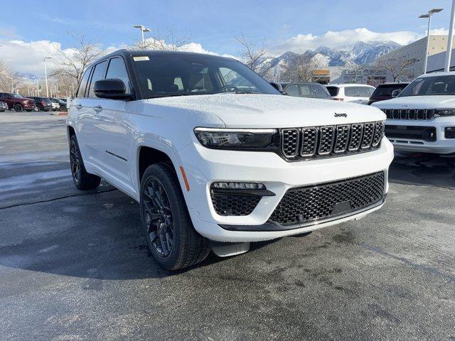 new 2025 Jeep Grand Cherokee car, priced at $66,972