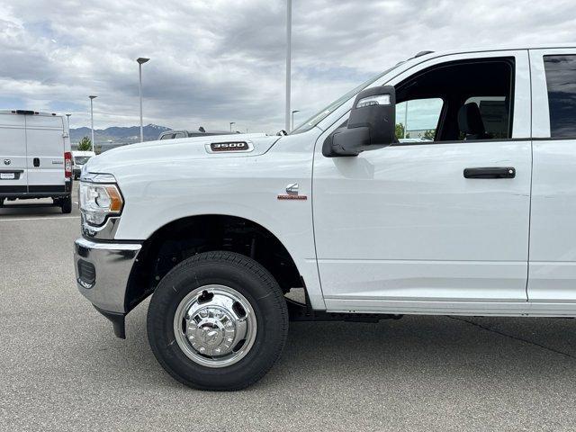 new 2024 Ram 3500 car, priced at $72,975