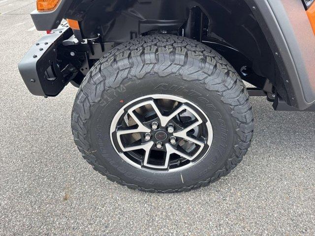 new 2025 Jeep Wrangler car, priced at $55,799