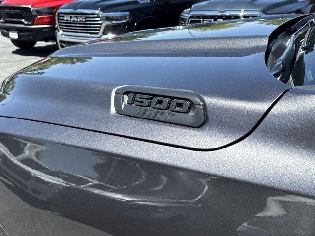 new 2025 Ram 1500 car, priced at $45,928