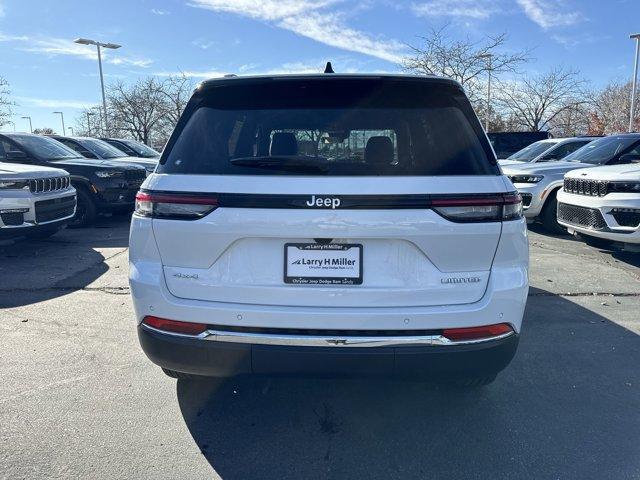 new 2025 Jeep Grand Cherokee car, priced at $45,195